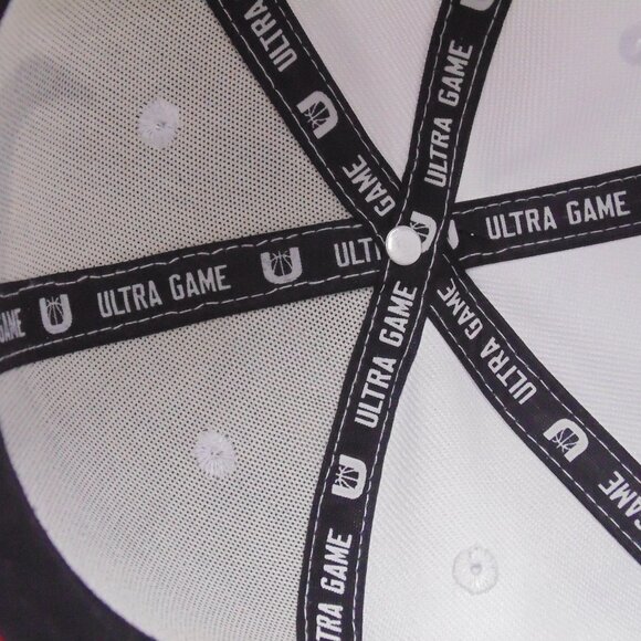 Chicago Bulls Snap Back Hat NWT - Picture 5 of 8